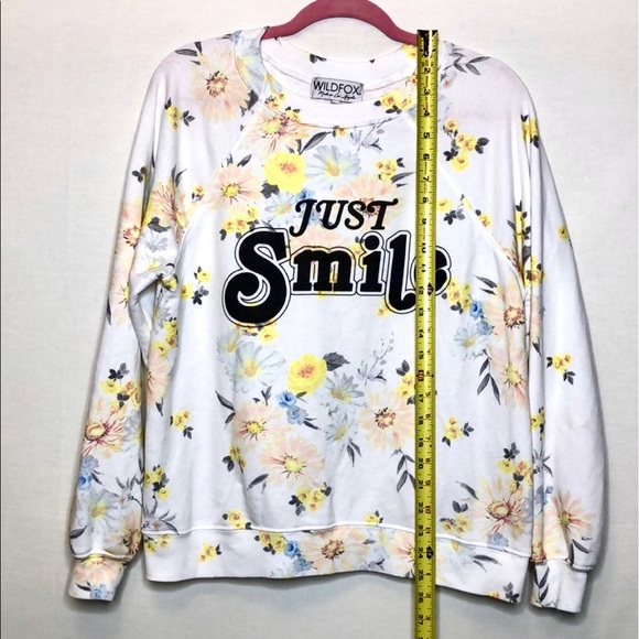 WILDFOX “Just Smile” rare sweatshirt 🌼 - Picture 9 of 9
